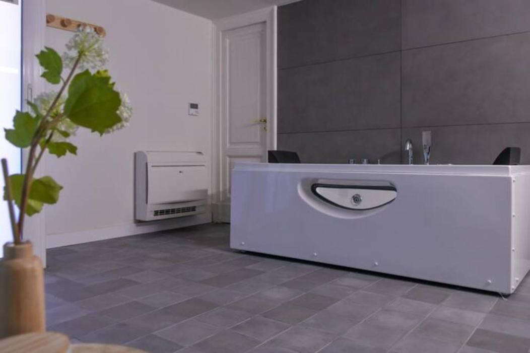 Domus Iole Appartamento Nel Centro Storico Catania Ngoại thất bức ảnh