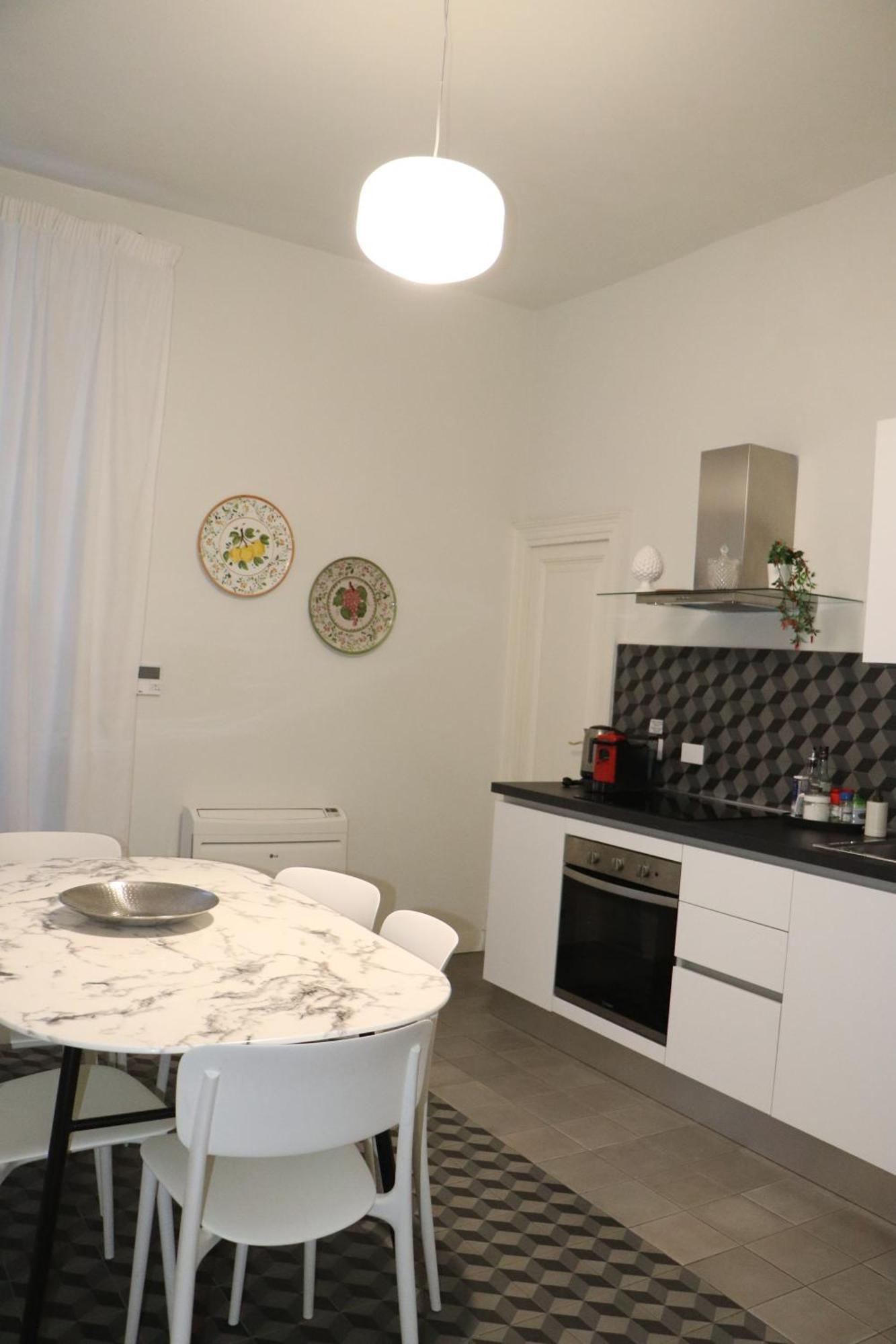 Domus Iole Appartamento Nel Centro Storico Catania Ngoại thất bức ảnh
