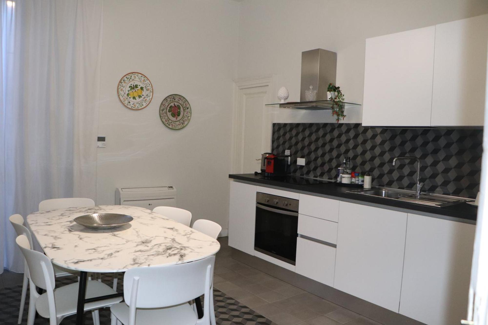 Domus Iole Appartamento Nel Centro Storico Catania Ngoại thất bức ảnh